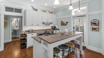 獨棟房屋, 多張床, 庭院, 花園景觀 (A Whale's Tail) | 私人廚房