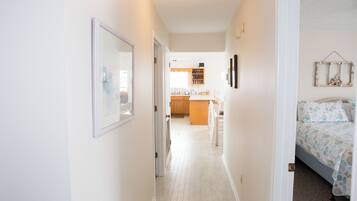 4 habitaciones, decoración personalizada y muebles diferentes