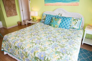 House, Multiple Beds, Patio (All's Well) | 4 bedrooms, individually decorated, individually furnished, bed sheets - On a Scenic Dune Lake in Seagrove ~ Dog Friendly (Santa Rosa Beach)