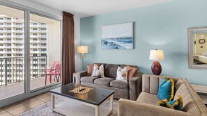 公寓客房, 多張床, 露台, 海景 (Shores of Panama 1125) | 客廳
