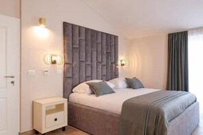 1 chambre, literie fournie