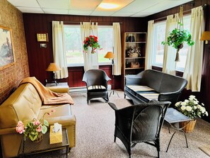 Fireplace - Rustic Cabin on beautiful Little Pine Creek  (Waterville)