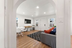 Smart TV - 2 Bedroom Beach Condo in Michigan City | Steps from Lake Michigan (Michigan City)