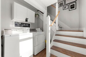 Interior - 2 Bedroom Beach Condo in Michigan City | Steps from Lake Michigan (Michigan City)