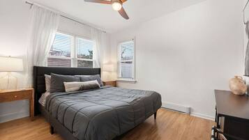 2 bedrooms, desk, iron/ironing board, travel crib