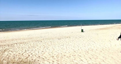 2 Bedroom Beach Condo in Michigan City | Steps from Lake Michigan