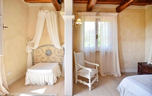 3 chambres, lit parapluie, Wi-Fi gratuit, draps fournis