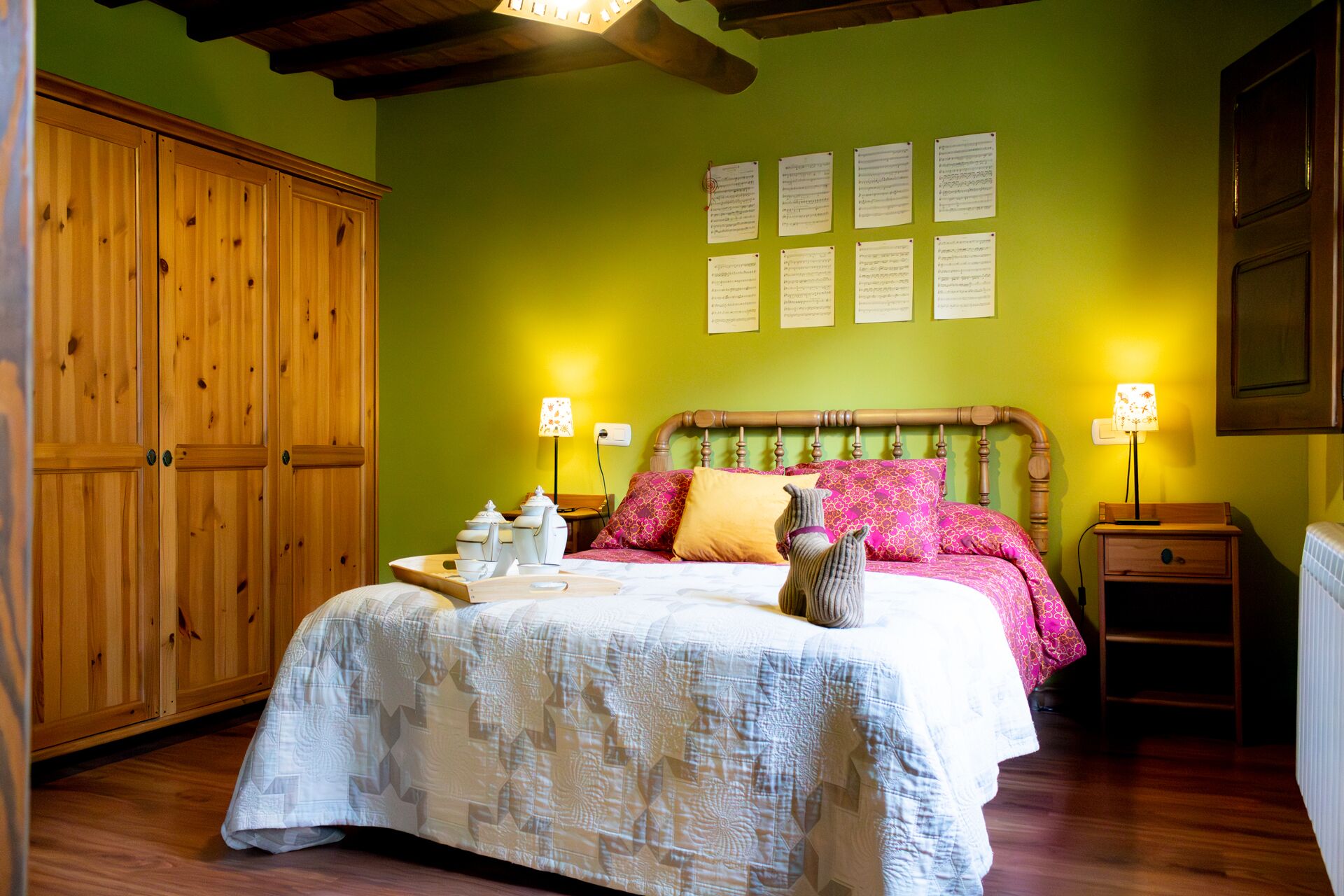 2 Schlafzimmer, Schreibtisch, WLAN, Bettwäsche