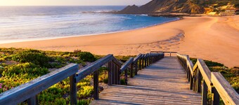 Arrifana Sunset & Surf