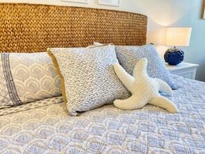 3 bedrooms, iron/ironing board, WiFi, bed sheets - Golf Views + Pool + Tennis + Beach at Bay Creek (Cape Charles)