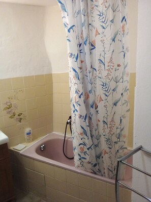 Haartrockner, Toilettenpapier