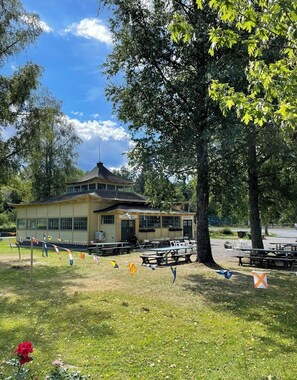 Restauration en plein air