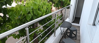 Mournia Apartment