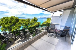 Deluxe Apartment, Sea View | Balcony view
