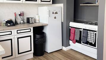 Fridge, microwave, oven