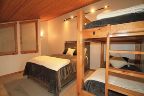 2 bedrooms, free WiFi