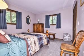 3 chambres, lit parapluie, Wi-Fi, draps fournis