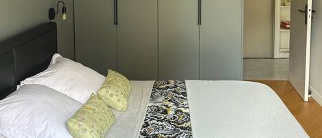 2 soverom, strykejern/-brett, wi-fi og sengetøy