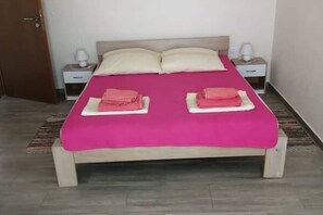 1 chambre, draps fournis