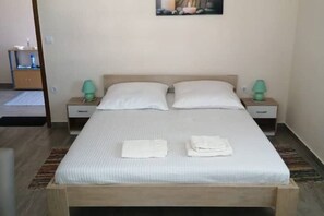 1 chambre, draps fournis