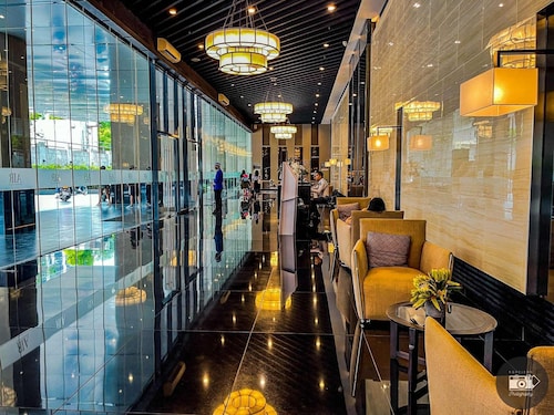 Sunset View at Air Residences Makati 