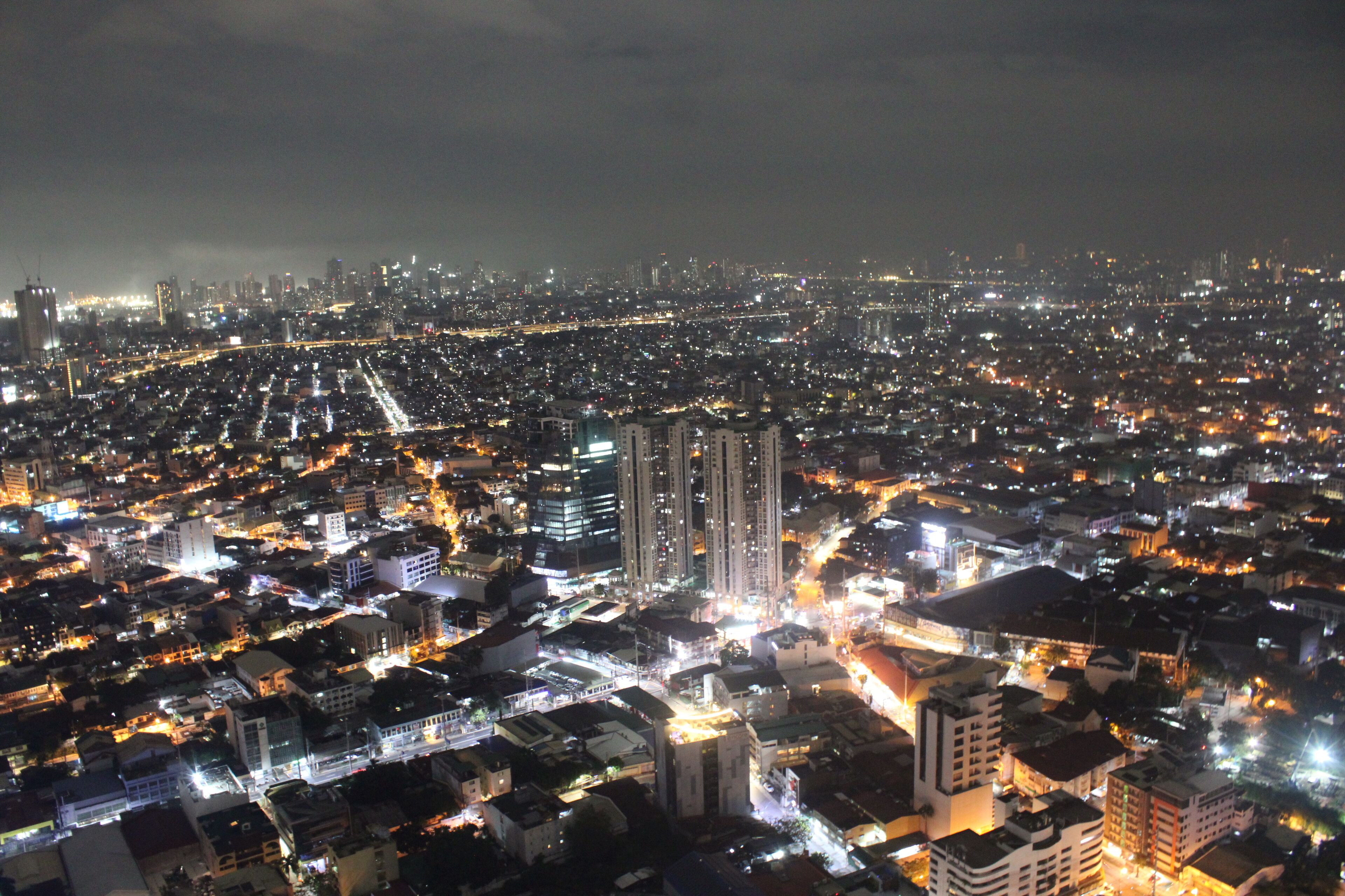 Een 50-inch smart-tv met digitale zenders, Netflix en streamingdiensten