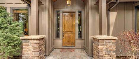 تفاصيل الفندق من الخارج