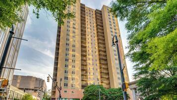 Apartment (1 Bedroom) | Interior