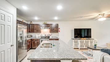 Apartment (3 Bedrooms) | Interior