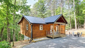 House (2 Bedrooms) | Front of property