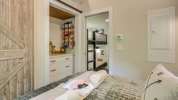 ู
ูุฒู (1 Bedroom) | ุงูู
ูุดุฃุฉ ู
ู ุงูุฏุงุฎู