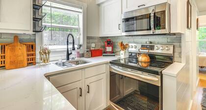 Monteagle Cabin w/ Swim Spa, Sauna & Fire Pit!