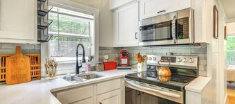 Monteagle Cabin w/ Swim Spa, Sauna & Fire Pit!