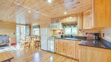 House (3 Bedrooms) | Bahagian dalam