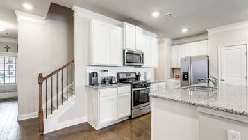 Apartemen (3 Bedrooms) | Interior