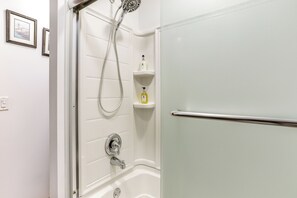 Hus (3 Bedrooms) | Innvendig