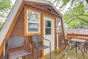 Interior - Port Clinton Home: Hot Tub, Steps to Portage River (Port Clinton)