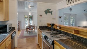 House, Multiple Beds, Patio, Garden View (Bella Vista) | Private kitchen | Coffee/tea maker