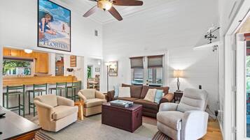 House, Multiple Beds, Patio, Garden View (Bella Vista) | Living area