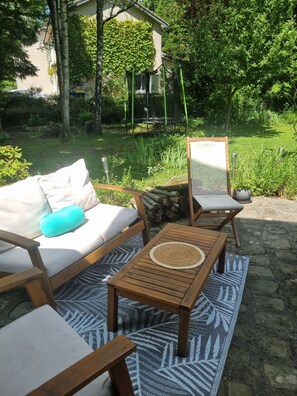 Property grounds - Maison Verdoyante Face aux Bois, et Proche Centre Ville. Disney 30mn Paris 20mn (Villecresnes)