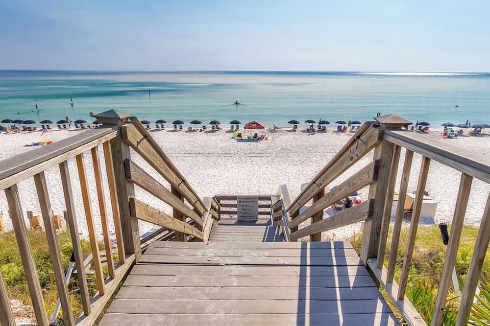 Charming Studio for 2 - Pool Views - Next Door to Alys! - Alys Beach, FL