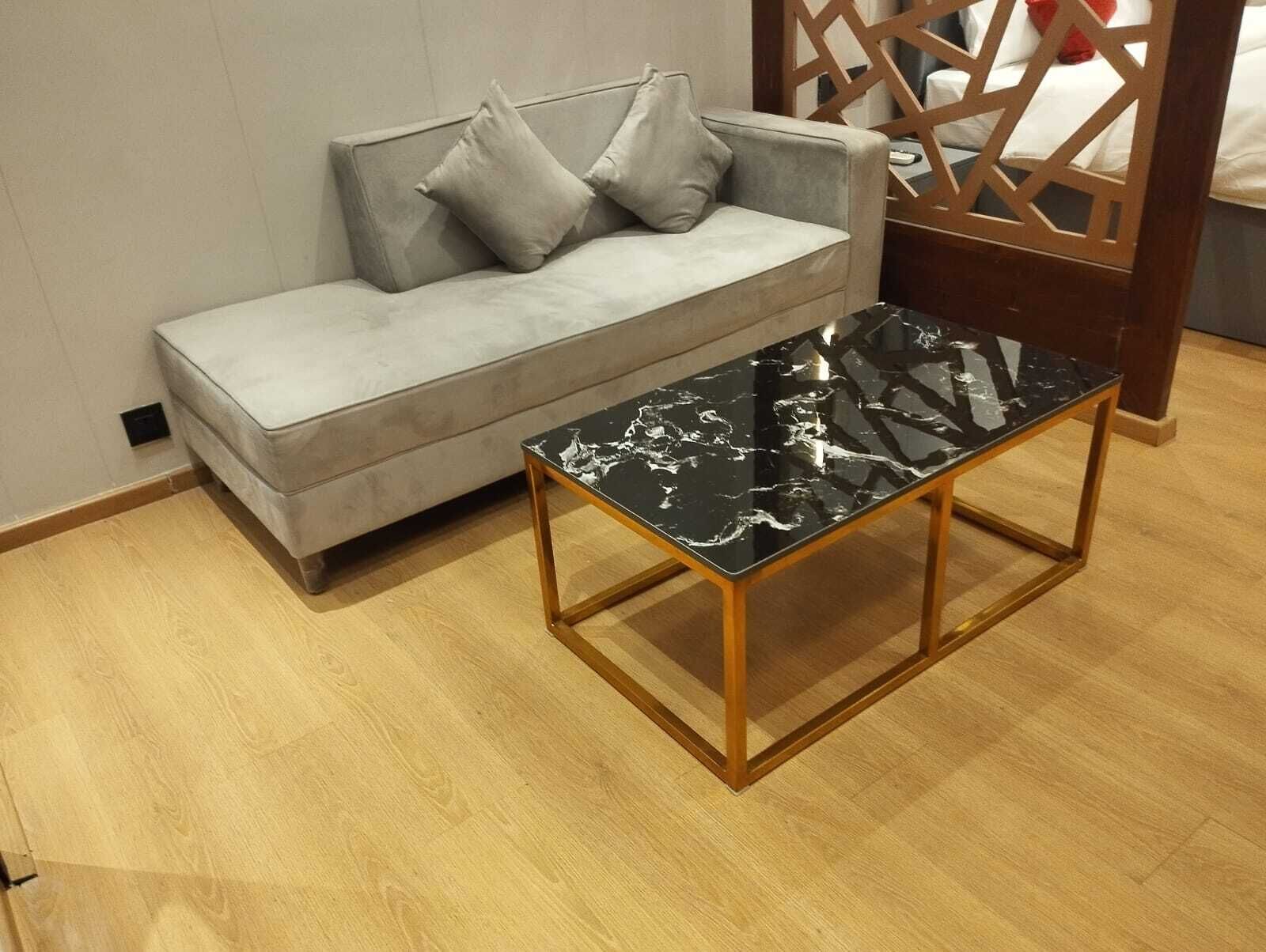 ห้องคลาสสิกสตูดิโอ, วิวเมือง | บริเวณนั่งเล่น | ทีวี