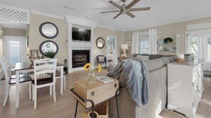 Private kitchen - Classic Seagrove Beach Cottage- Minutes to Gulf, Steps to Pool (Santa Rosa Beach)