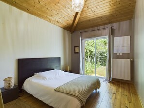 1 quarto, ferros/tábuas de passar roupa, Wi-Fi de cortesia