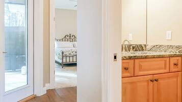 Towels, toilet paper