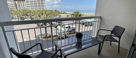 Studio | Balcony