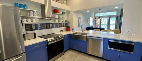 Villa, 2 Bedrooms | Private kitchen | Fridge, oven, coffee/tea maker, toaster