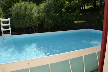 Vue sur piscine