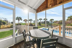 House, Multiple Beds, Pool Access, Pool View (Leo's Hideaway) | Outdoor dining