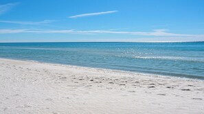 Beach nearby - Dog-friendly Gulf Side Cottage & 6 Minutes to Beach + Community Pool & Bikes (Santa Rosa Beach)